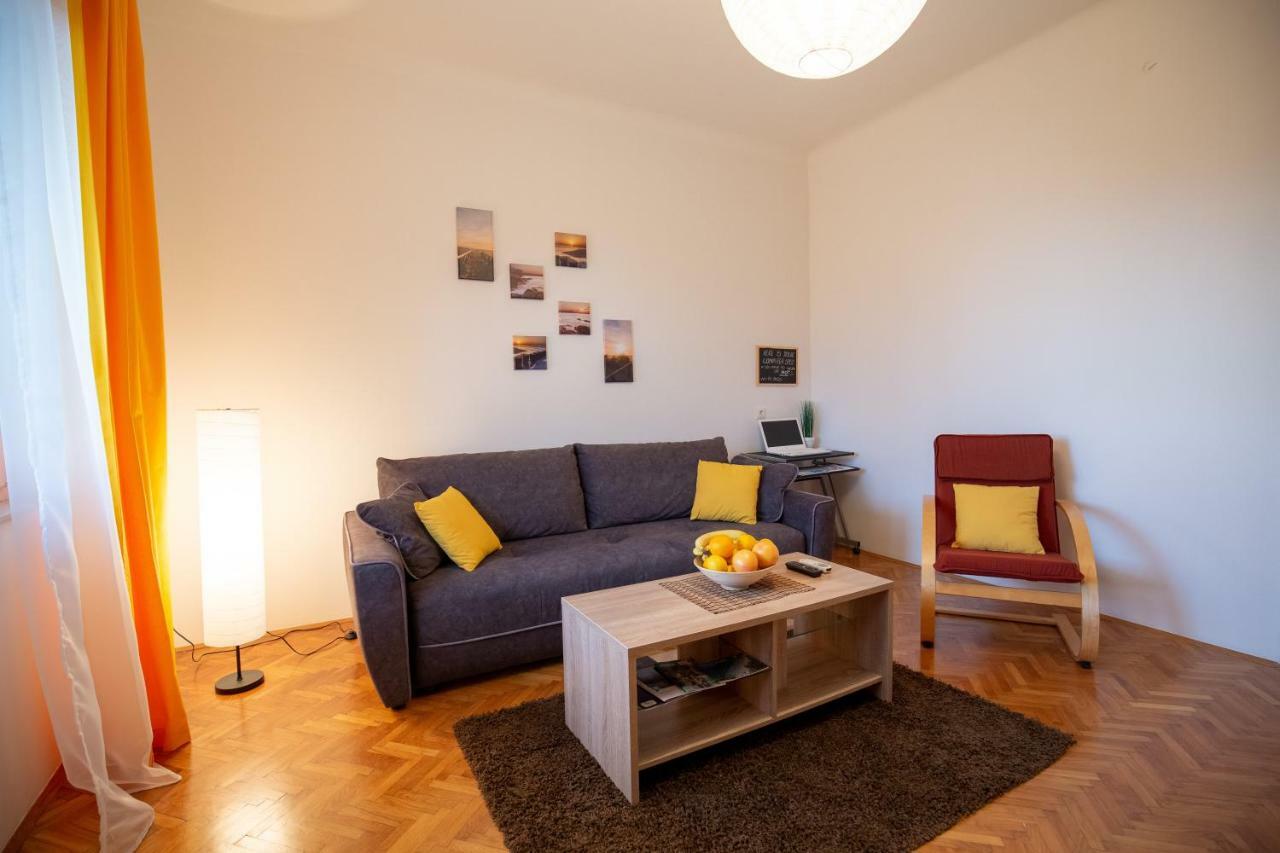 Apartment Casa Depoli Рийека Екстериор снимка